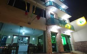 Apartahotel Vincent Suites